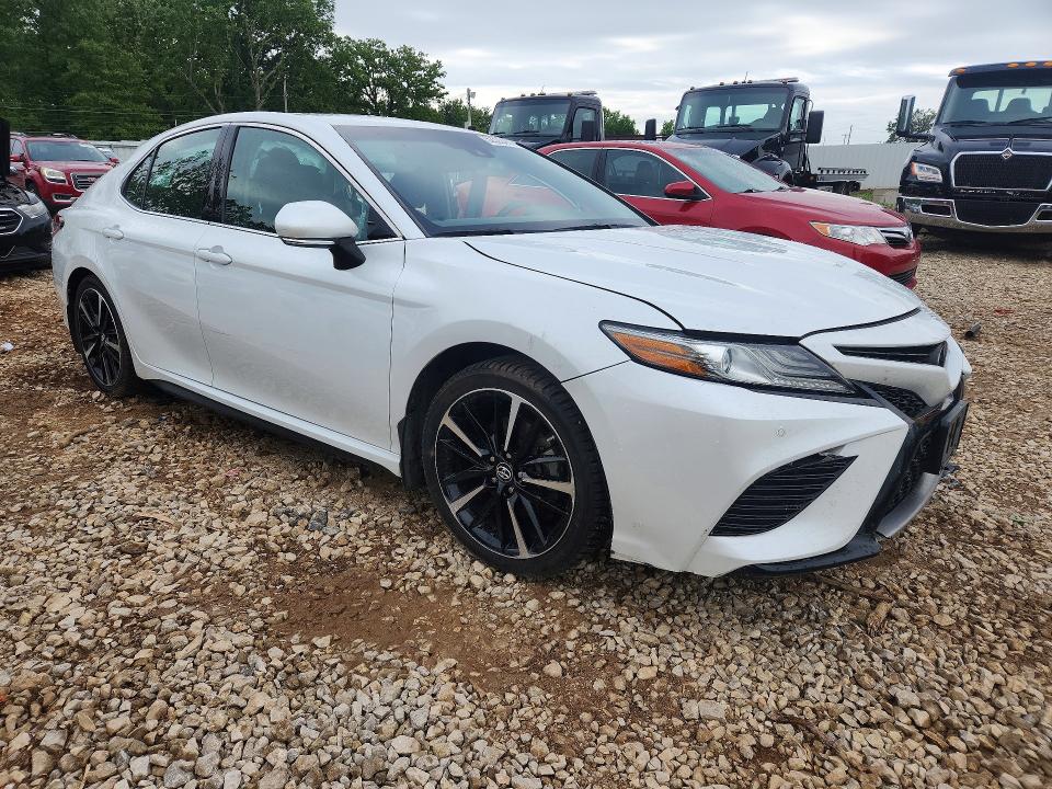 Aukcja sprzedaży 2018 Toyota Camry, vin: 4T1B61HK0JU066475, numer aukcji: 52322486