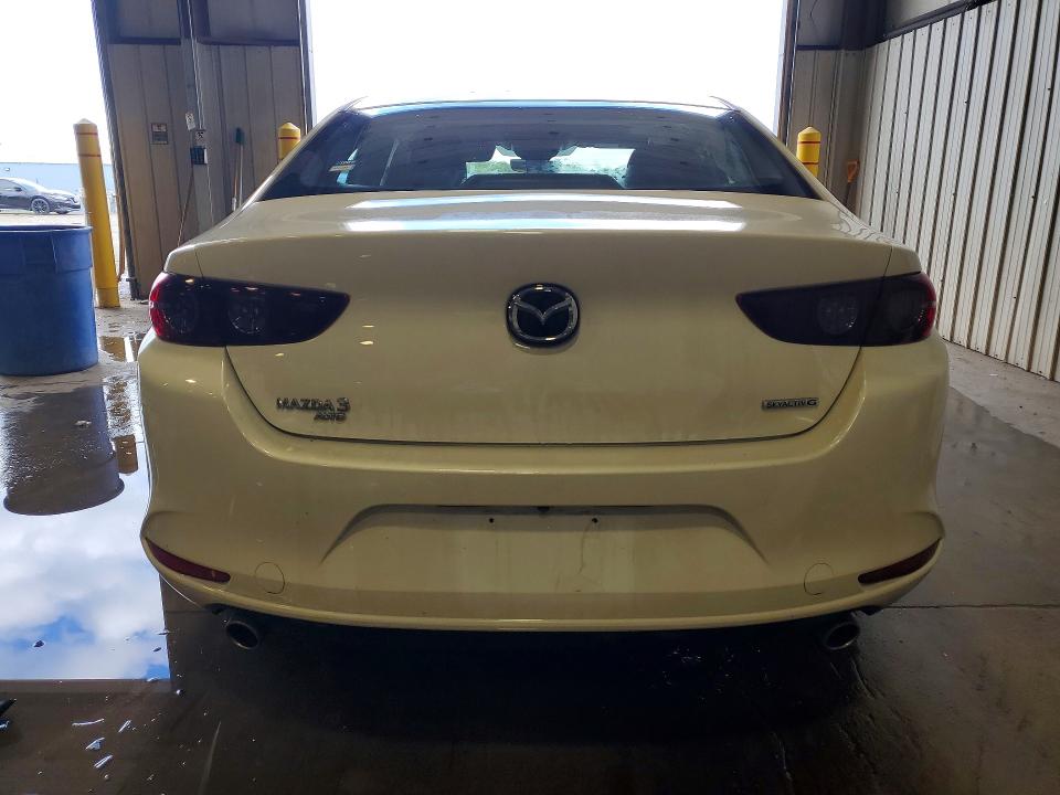 2021 Mazda 3 მანქანა იყიდება აუქციონზე, vin: JM1BPBCLXM1306192, აუქციონის ნომერი: 53889926