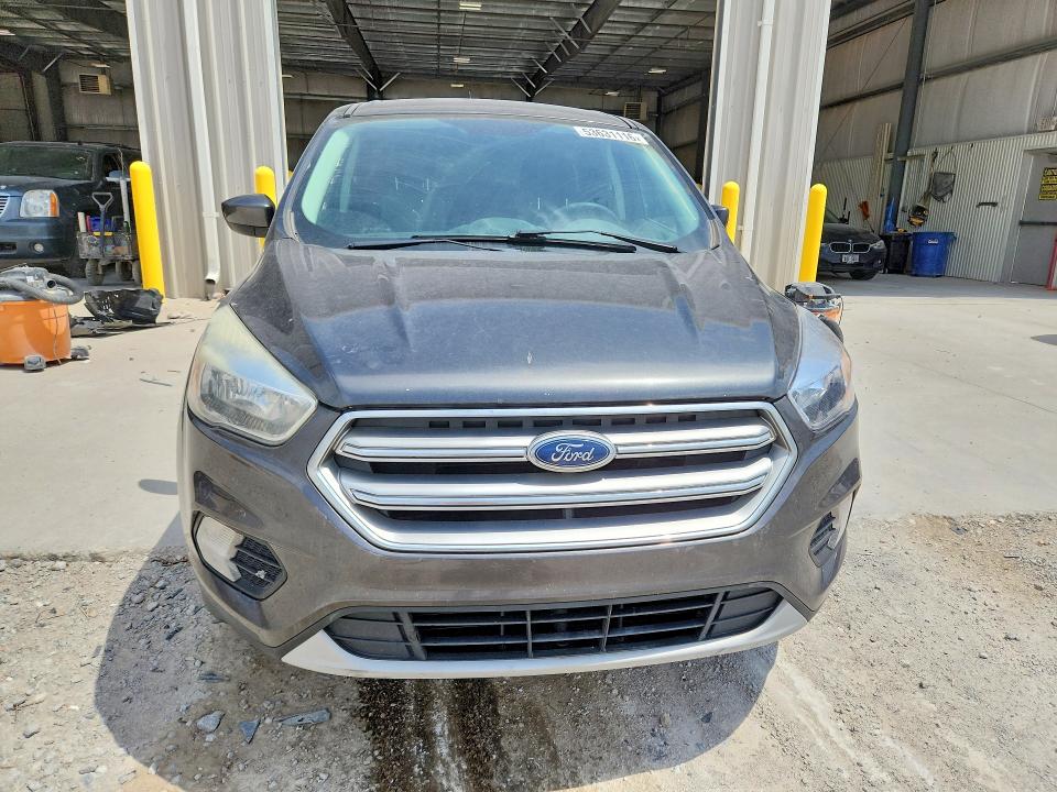 Продаж на аукціоні авто 2017 Ford Escape, vin: 1FMCU0GDXHUC94324, номер лоту: 53631116
