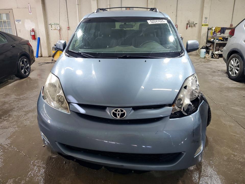 52247626 :رقم المزاد ، 5TDZK22C68S211765 vin ، 2008 Toyota Sienna مزاد بيع