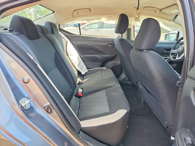 52324276 :رقم المزاد ، 3N1CN8EV6NL864906 vin ، 2022 Nissan Versa مزاد بيع