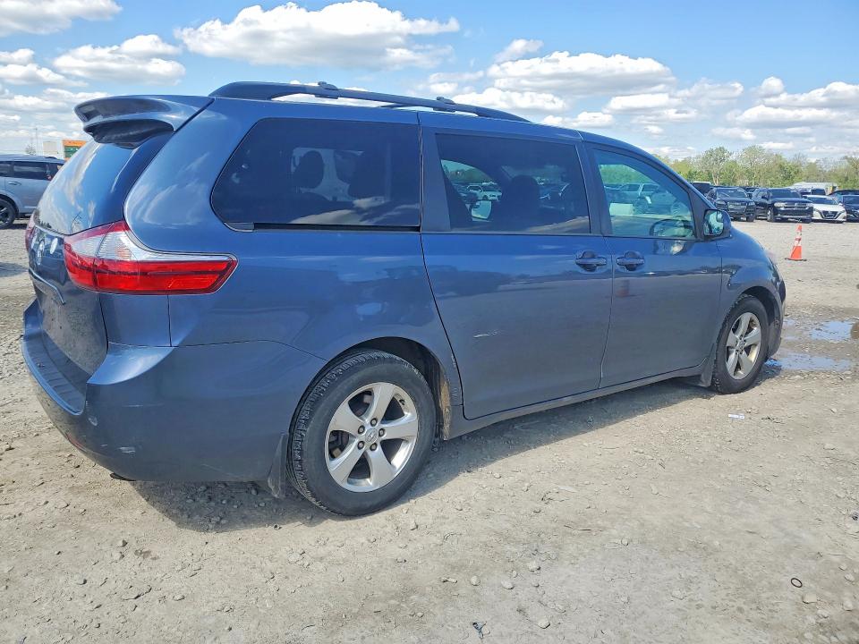 Aukcja sprzedaży 2017 Toyota Sienna, vin: 5TDKZ3DC1HS821282, numer aukcji: 52809466