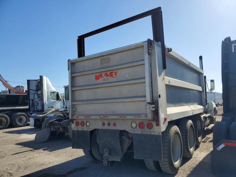 Продаж на аукціоні авто 1999 Mack 600, vin: 1M2AA18C8XW102204, номер лоту: 51660056