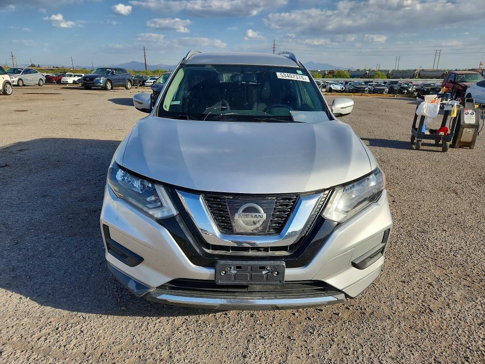Продажа на аукционе авто 2017 Nissan Rogue, vin: KNMAT2MT8HP586042, номер лота: 53407376