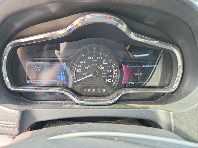 2015 Lincoln Mkt მანქანა იყიდება აუქციონზე, vin: 2LMHJ5AT1FBL03642, აუქციონის ნომერი: 55685996