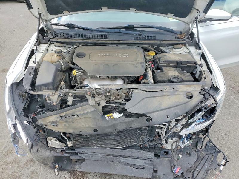 Aukcja sprzedaży 2015 Chrysler 200, vin: 1C3CCCAB4FN677526, numer aukcji: 53897636