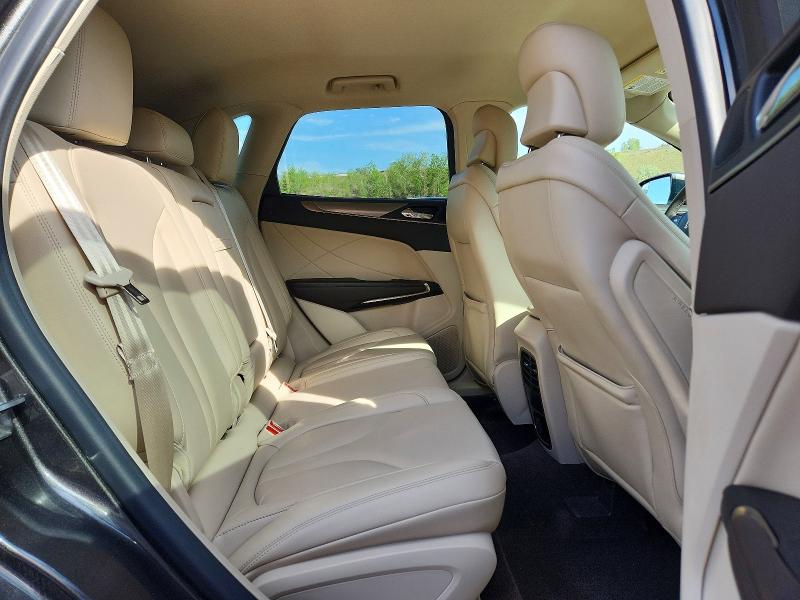 53325576 :رقم المزاد ، 5LMCJ1D90JUL15098 vin ، 2018 Lincoln Mkc مزاد بيع