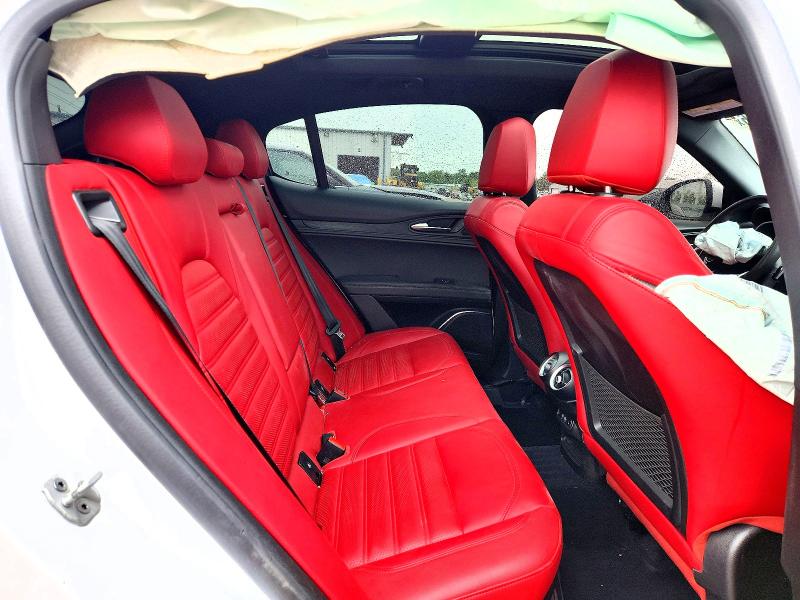 52444066 :رقم المزاد ، ZASPAKAN5N7D42745 vin ، 2022 Alfa Romeo Stelvio مزاد بيع