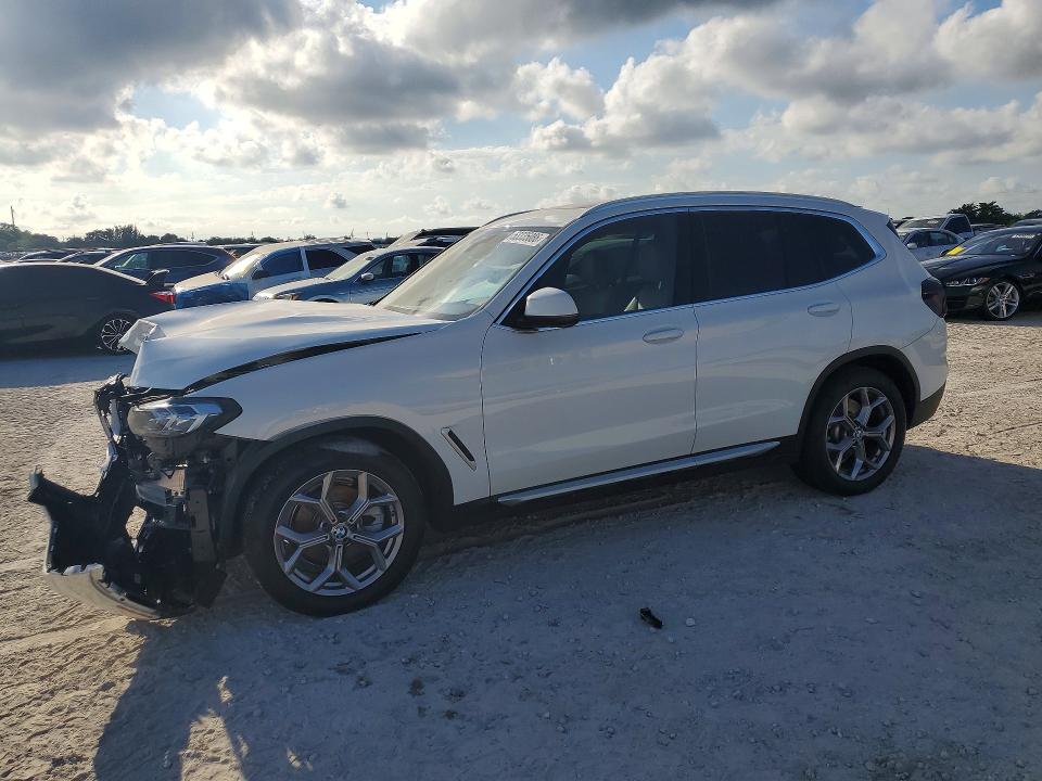 53335086 :رقم المزاد ، 5UX43DP04N9L16332 vin ، 2022 Bmw X3 مزاد بيع
