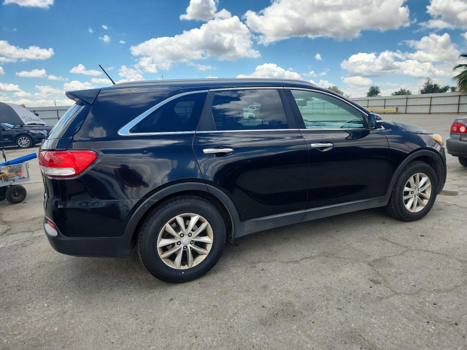 55446456 :رقم المزاد ، 5XYPG4A59HG225115 vin ، 2017 Kia Sorento مزاد بيع