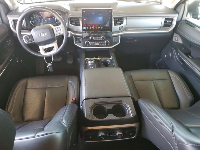 Продаж на аукціоні авто 2024 Ford Expedition, vin: 1FMJU1J82REA19745, номер лоту: 52745196