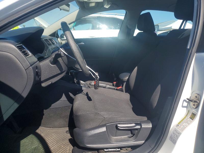 2014 Volkswagen Jetta მანქანა იყიდება აუქციონზე, vin: 3VW2K7AJ1EM425750, აუქციონის ნომერი: 52841206