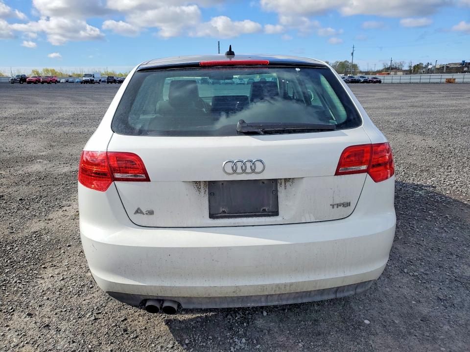 Продаж на аукціоні авто 2011 Audi A3, vin: WAUAFCFM9BA102048, номер лоту: 53012586
