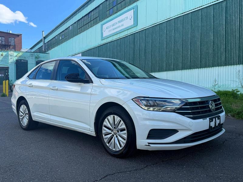 Продажа на аукционе авто 2019 Volkswagen Jetta, vin: 3VWN57BU5KM045982, номер лота: 53308006
