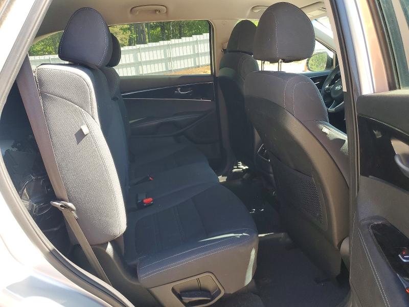 Продажа на аукционе авто 2018 Kia Sorento, vin: 5XYPG4A51JG357713, номер лота: 52194796