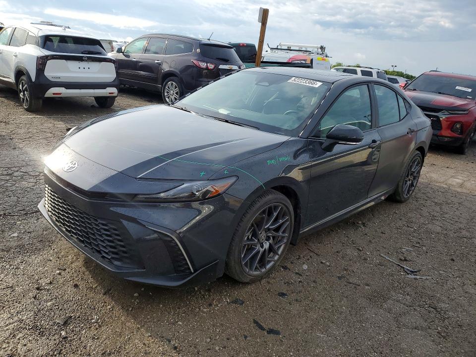 52223366 :رقم المزاد ، 4T1DBADKXSU526821 vin ، 2025 Toyota Camry مزاد بيع