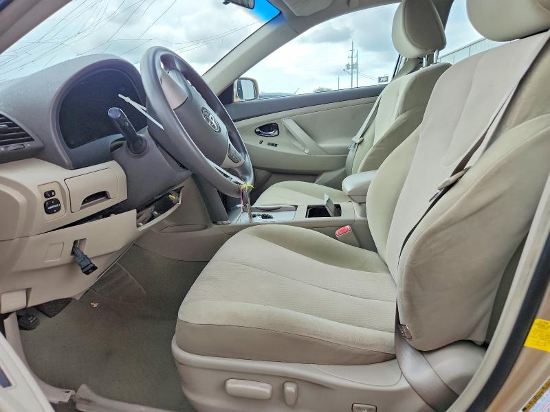 55119426 :رقم المزاد ، 4T1BF3EKXBU747339 vin ، 2011 Toyota Camry مزاد بيع