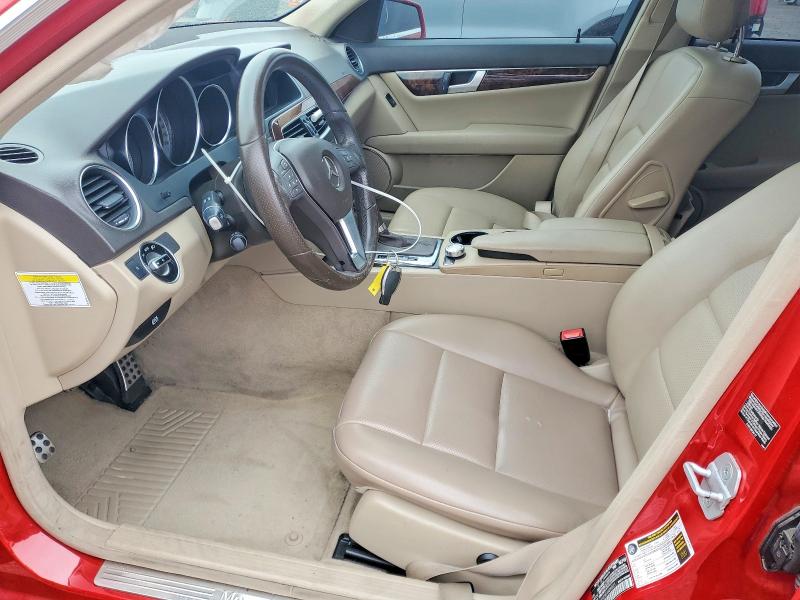 Продажа на аукционе авто 2014 Mercedes-benz C, vin: WDDGF4HB3EA888003, номер лота: 51583206