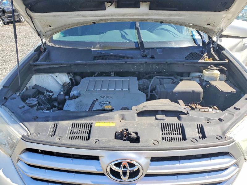 Продажа на аукционе авто 2013 Toyota Highlander, vin: 5TDBK3EH3DS199731, номер лота: 55391466