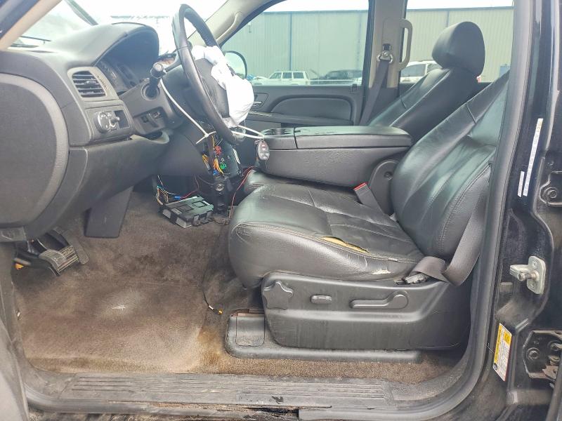 Продаж на аукціоні авто 2010 Chevrolet Suburban, vin: 1GNUCHE06AR260262, номер лоту: 53043286