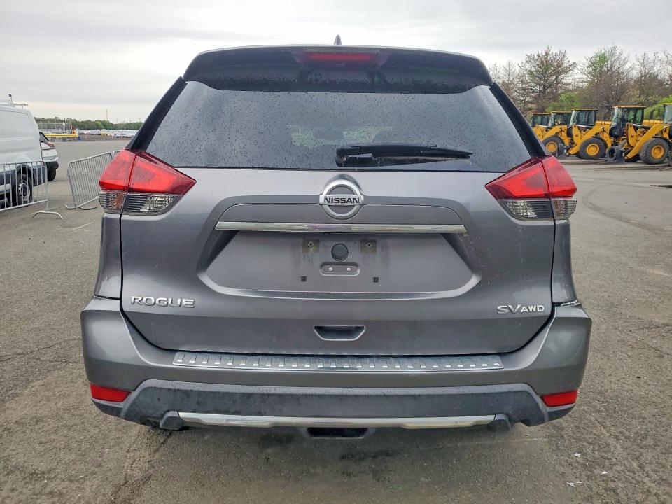 Продаж на аукціоні авто 2018 Nissan Rogue, vin: KNMAT2MVXJP518686, номер лоту: 52023996