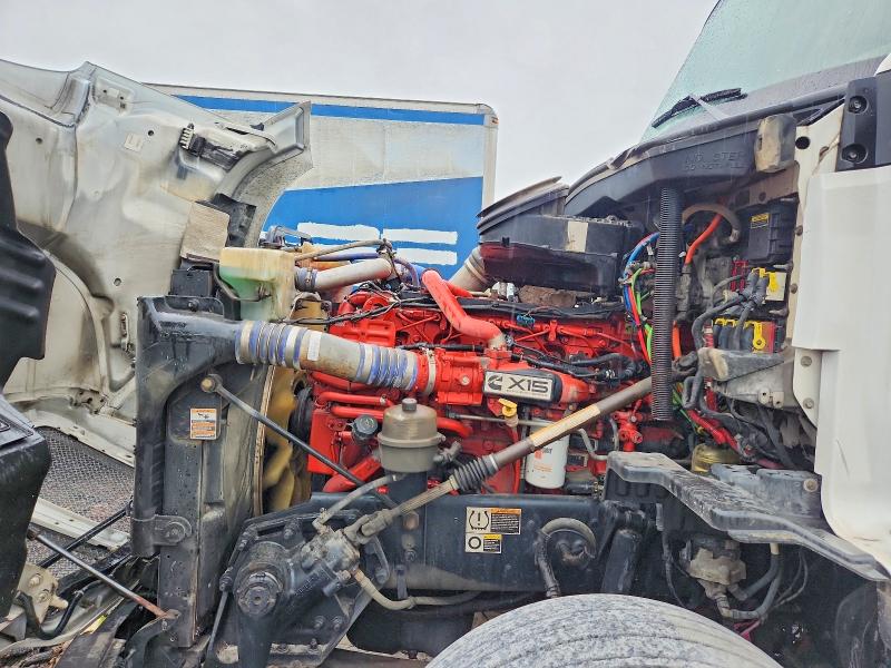 53846886 :رقم المزاد ، 1XKYA48X1JJ204329 vin ، 2018 Kenworth T680 مزاد بيع