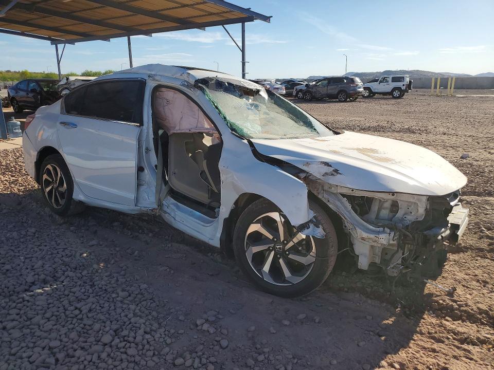 2017 Honda Accord მანქანა იყიდება აუქციონზე, vin: 1HGCR2F88HA228945, აუქციონის ნომერი: 53642286
