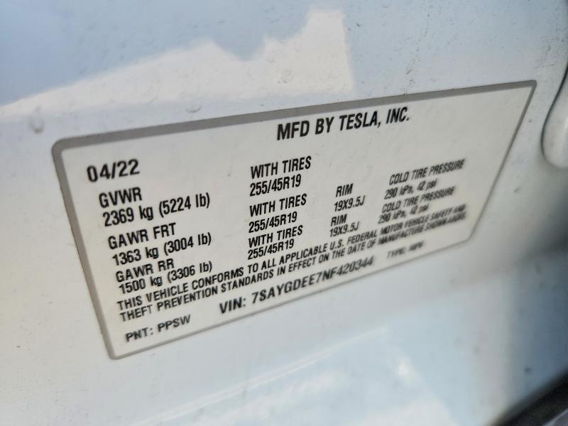 54055886 :رقم المزاد ، 7SAYGDEE7NF420344 vin ، 2022 Tesla Model Y مزاد بيع