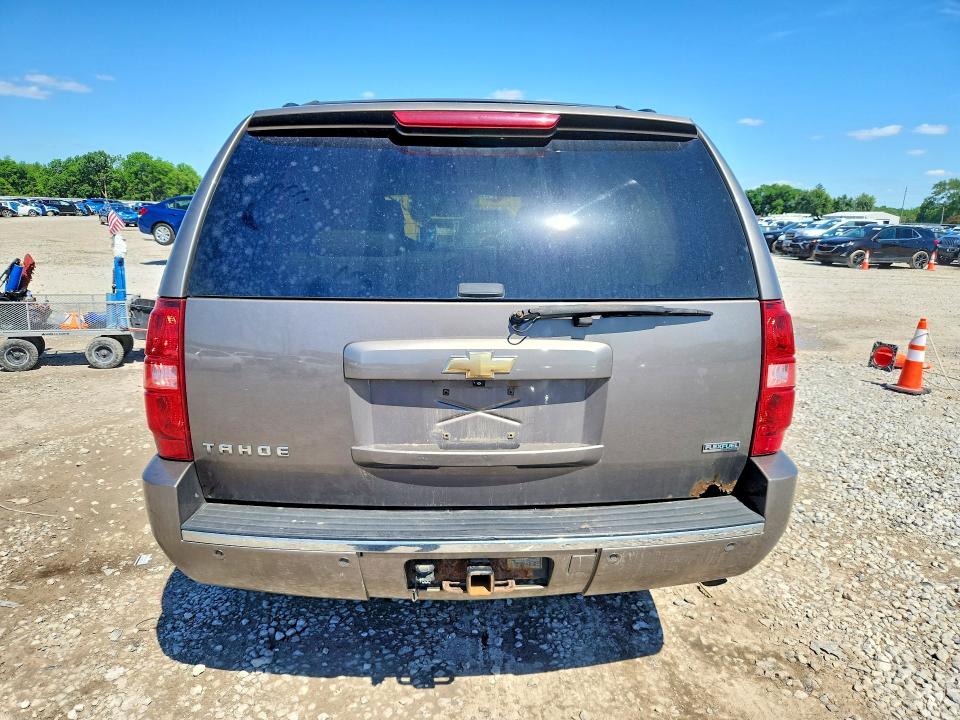 51919606 :رقم المزاد ، 1GNSKCE08BR138923 vin ، 2011 Chevrolet Tahoe مزاد بيع