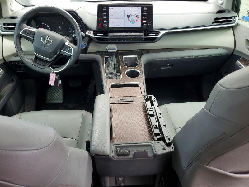 Продажа на аукционе авто 2024 Toyota Sienna, vin: 5TDJRKEC0RS210973, номер лота: 51102746