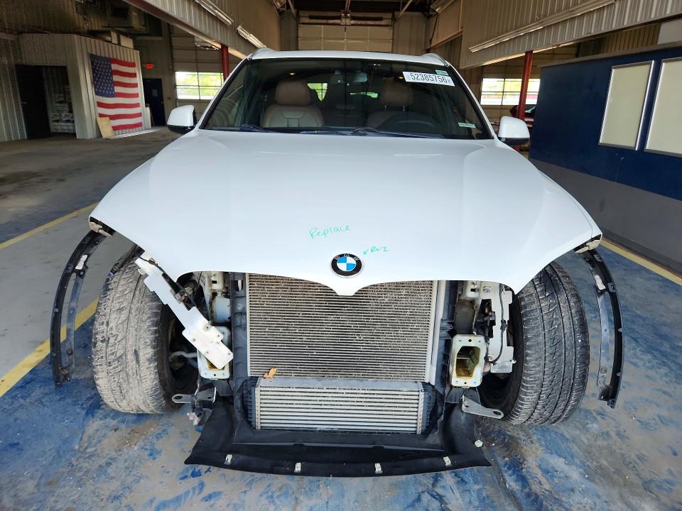 Продажа на аукционе авто 2017 Bmw X5, vin: 5UXKR0C3XH0V73616, номер лота: 52385756
