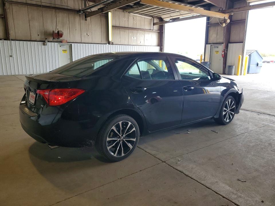 Продаж на аукціоні авто 2017 Toyota Corolla, vin: 5YFBURHE7HP658384, номер лоту: 52363096