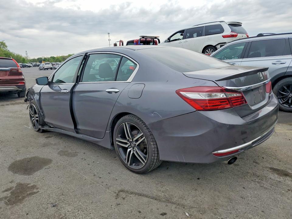Продаж на аукціоні авто 2017 Honda Accord, vin: 1HGCR2F59HA238972, номер лоту: 52674866