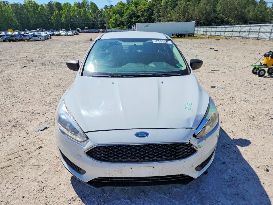 2018 Ford Focus მანქანა იყიდება აუქციონზე, vin: 1FADP3E27JL303596, აუქციონის ნომერი: 50833386