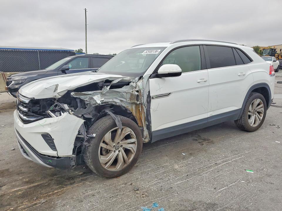 52930136 :رقم المزاد ، 1V25E2CA4LC217186 vin ، 2020 Volkswagen Atlas Cross Sport مزاد بيع