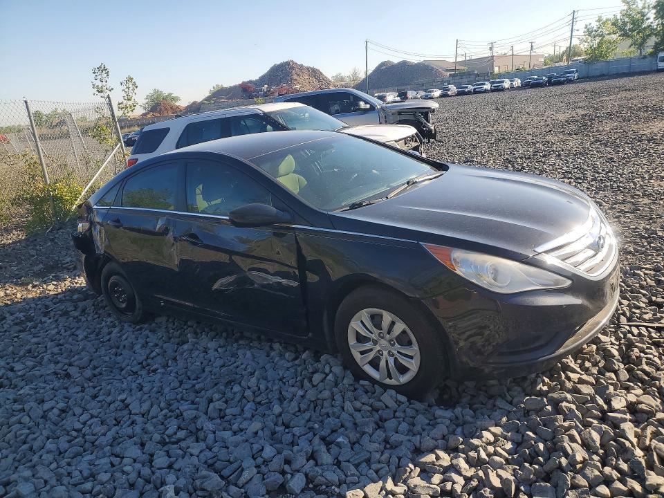 52141956 :رقم المزاد ، 5NPEB4AC2BH170012 vin ، 2011 Hyundai Sonata مزاد بيع