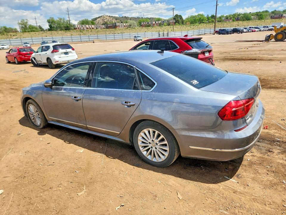 53991896 :رقم المزاد ، 1VWBT7A38GC068893 vin ، 2016 Volkswagen Passat مزاد بيع