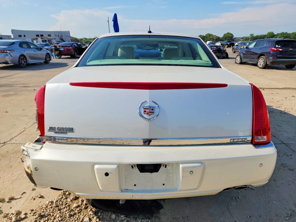 55006176 :رقم المزاد ، 1G6KD57Y68U188259 vin ، 2008 Cadillac Dts مزاد بيع