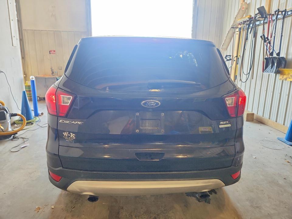 2019 Ford Escape მანქანა იყიდება აუქციონზე, vin: 1FMCU0HD6KUB78172, აუქციონის ნომერი: 54019146
