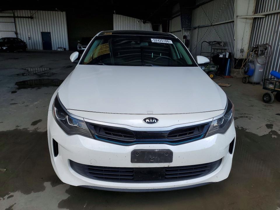 Auction sale of the 2017 Kia Optima Plug-in Hybrid, vin: KNAGV4LD3H5011723, lot number: 52425186