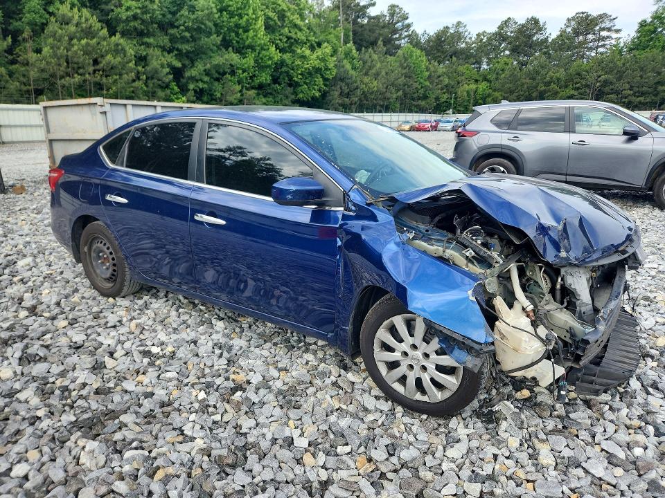 54738946 :رقم المزاد ، 3N1AB7AP8HY284002 vin ، 2017 Nissan Sentra مزاد بيع