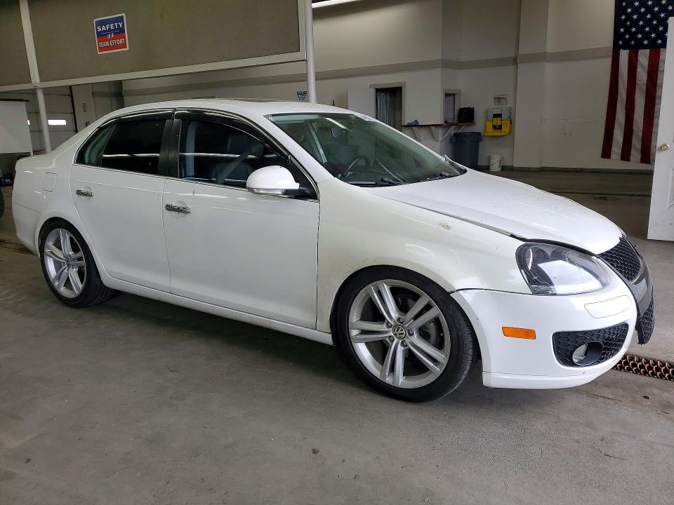 54980746 :رقم المزاد ، 3VWRL7AJ0AM153732 vin ، 2010 Volkswagen Jetta مزاد بيع