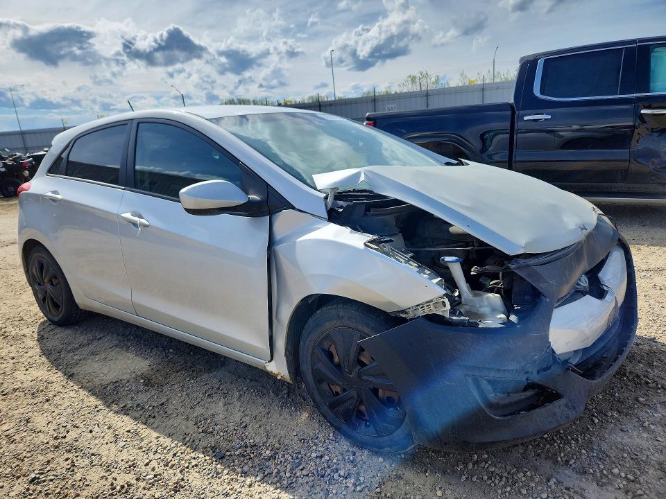 Продажа на аукционе авто 2015 Hyundai Elantra Gt, vin: KMHD25LH1FU236079, номер лота: 51902466