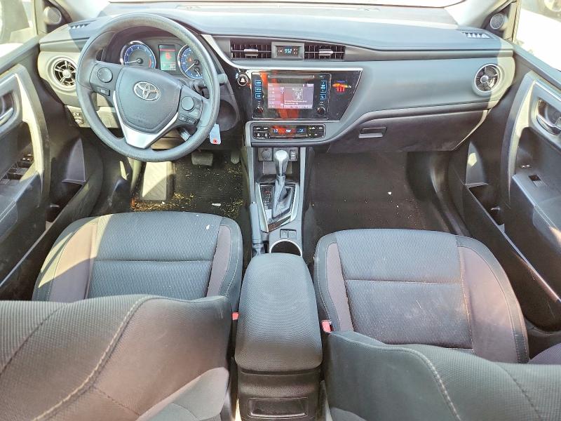 53744006 :رقم المزاد ، 5YFBURHE5JP762166 vin ، 2018 Toyota Corolla مزاد بيع