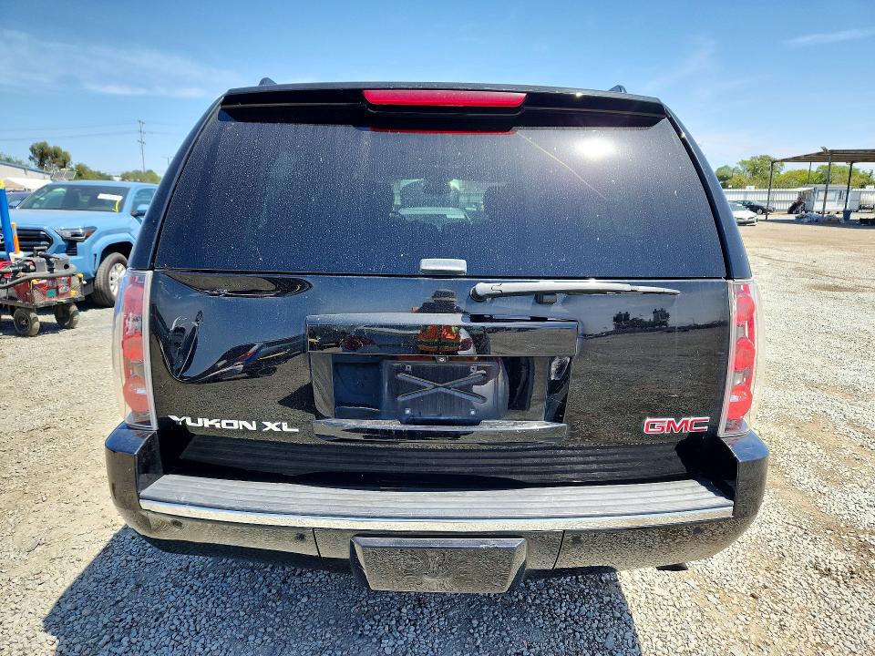 Продажа на аукционе авто 2014 Gmc Yukon Xl, vin: 1GKS1MEF3ER232349, номер лота: 54299136