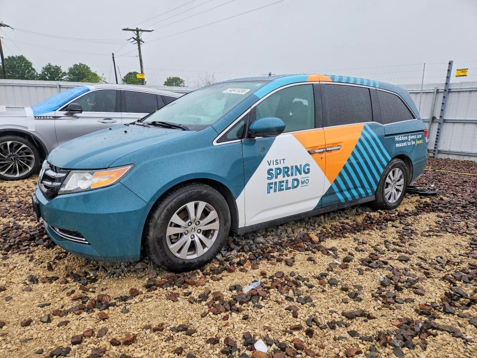 54641036 :رقم المزاد ، 5FNRL5H66FB041313 vin ، 2015 Honda Odyssey مزاد بيع
