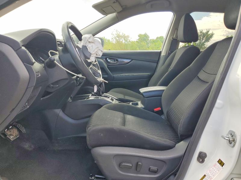 Auction sale of the 2017 Nissan Rogue, vin: KNMAT2MV3HP568596, lot number: 52453206