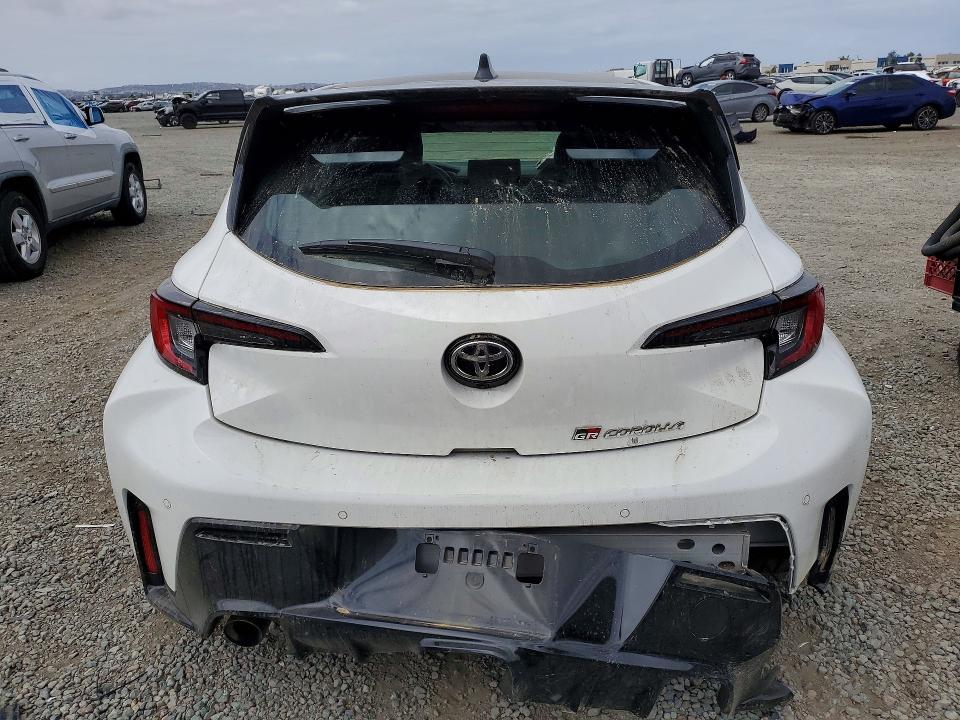 2026 Toyota Gr Corolla მანქანა იყიდება აუქციონზე, vin: JTNABAAE9TA023737, აუქციონის ნომერი: 54978136