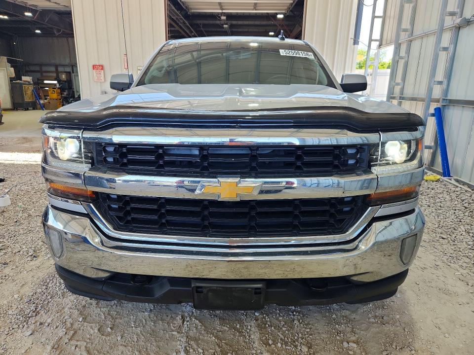 52598156 :رقم المزاد ، 3GCUKREC8HG102205 vin ، 2017 Chevrolet Silverado مزاد بيع