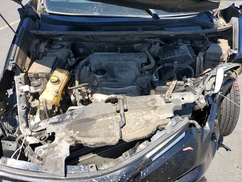 53623336 :رقم المزاد ، 2T3WFREV1JW476479 vin ، 2018 Toyota Rav4 مزاد بيع